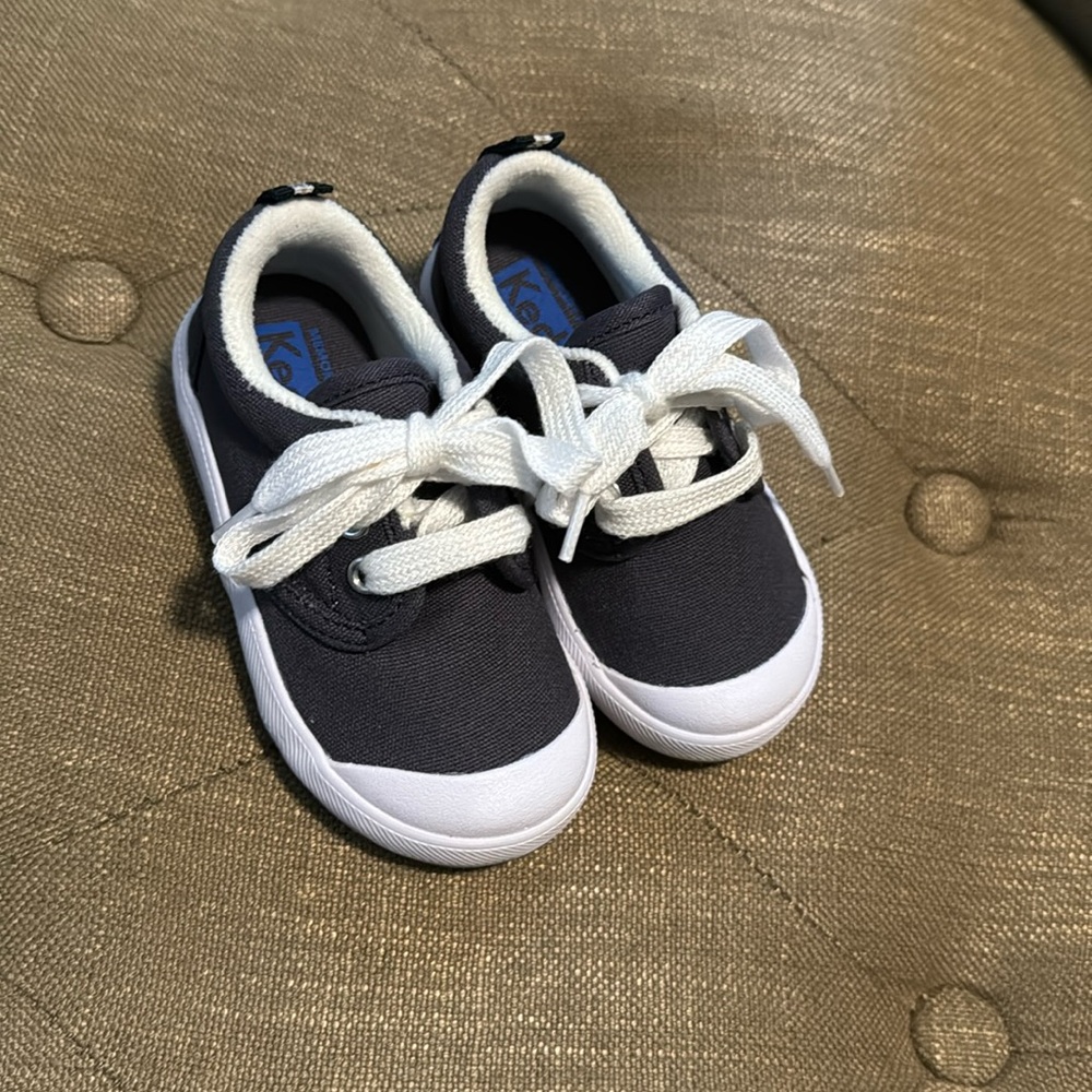 Navy Baby’s Keds Size 5W